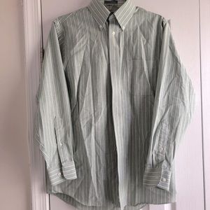 Men’s dress shirt